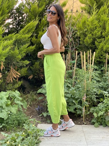 Fıstık Yeşili Müslin Paça Pensli Kadın Pantolon