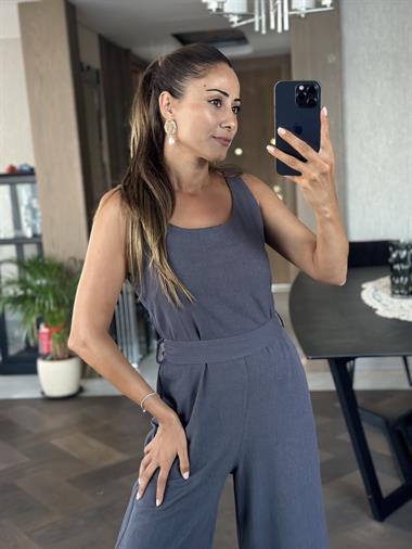 Füme U Yaka Kuşaklı Sırtı Fermuarlı Geniş Paça Kadın Keten Tulum