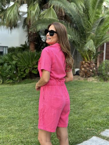Fuşya Kısa Kol Çıtçıt Düğmeli Keten Kadın Şort Tulum