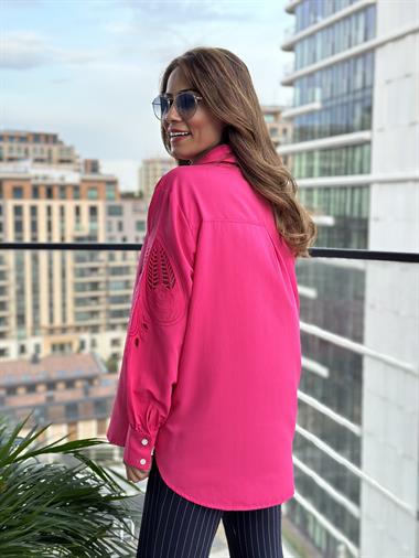 Fuşya Kol İşlemeli Manşeti Taş Düğmeli Kadın Gömlek