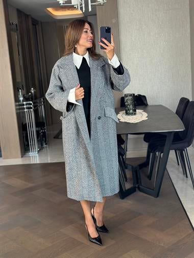 Gri Balıksırtı Oversize İki Cepli Kadın Kaban