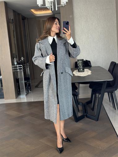 Gri Balıksırtı Oversize İki Cepli Kadın Kaban