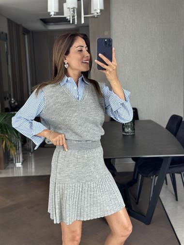 Gri Beli Lastikli Kloş Kadın Triko Mini Etek