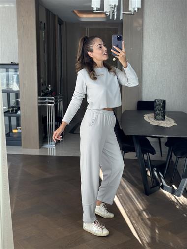 Gri Bisiklet Yaka Paçası Dikiş Detay Yumoş Dokulu Kadın İkili Takım