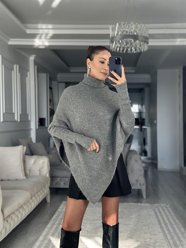 Gri Boğazlı Panço Kesim Kadın Triko Kazak