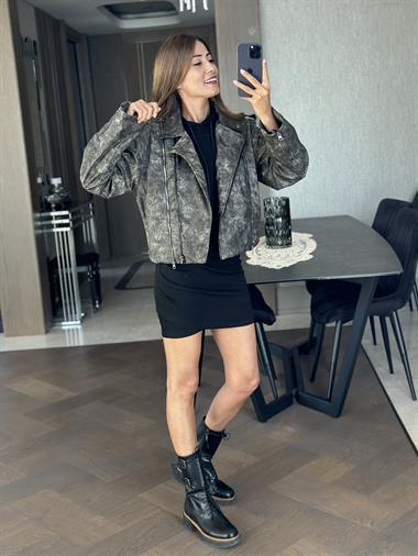 Gri Eskitme Fermuarlı Kadın Deri Ceket