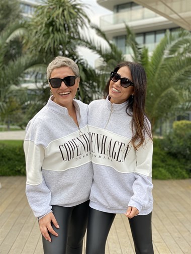 Gri Fermuarlı Denmark Baskılı İki İplik Kadın Sweatshirt