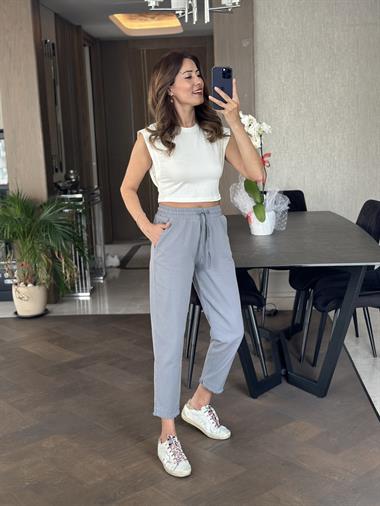 Gri Gabardin Beli Lastikli Ve Bağcıklı Cepli Kadın Pantolon