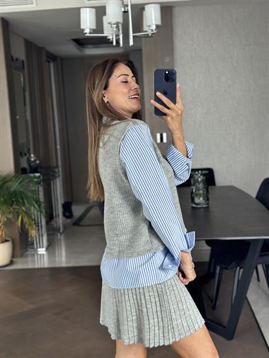 Gri Gömleği Çizgili Triko Kadın Süveter