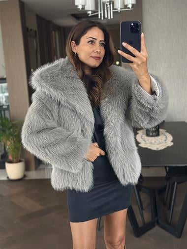 Gri Kısa Boy Lolita Kadın Kürk Mont