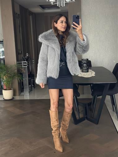 Gri Kısa Boy Lolita Kadın Kürk Mont