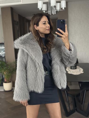 Gri Kısa Boy Lolita Kadın Kürk Mont