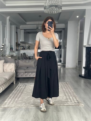 Gri Kısa Kol Gold V Demirli Kaşkorse Kadın Body