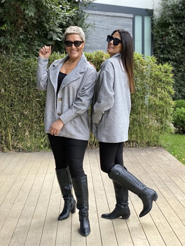 Gri Kolları Manşet Kaşe Kadın Ceket