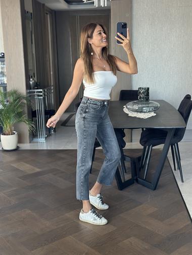 Gri Marka Model Kesik Paça Boy Fit Kadın Jean Pantolon