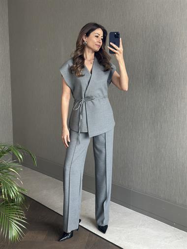 Gri Tasarım Yelek Pantolon Kadın Takım