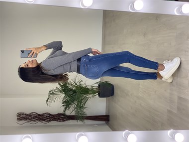 Gri Uzun Kol Patlı Kadın Bluz