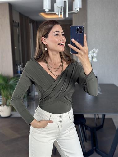 Haki Çapraz Detay Uzun Kollu Sandy Kadın Bluz