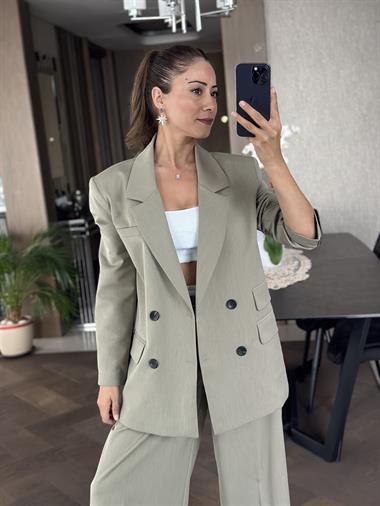 Haki  Dört Düğmeli Kruvaze Yaka Kadın Ceket