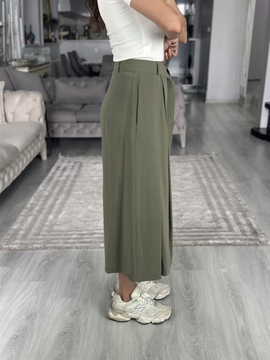 Haki Etek Görünümlü Pileli Kuşaklı Kadın Pantolon