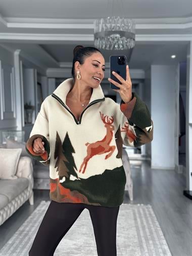 Haki Geyik Ve Çam Desenli Kadın Sweatshirt