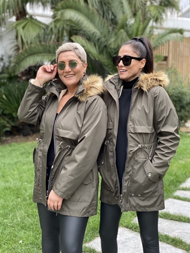 Haki Kapüşonlu İçi Kürklü Bel Ayarlanabilir Kadın Parka