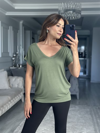Haki Ön Arka V Yaka Kısa Kol Kadın T-Shirt
