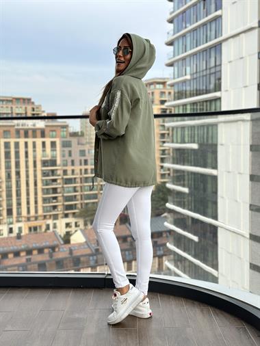 Haki Önü Yıldız İşlemeli Kapüşonlu Keten Aerobin Kadın Ceket