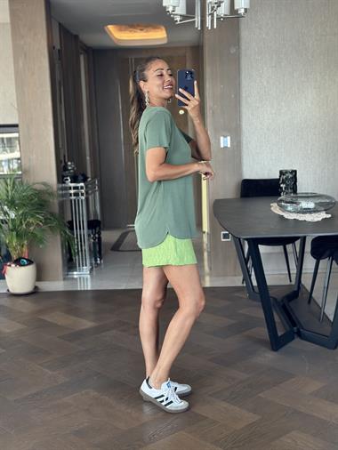 Haki Bisiklet Yaka Modal Kadın T-Shirt