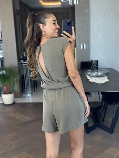 Haki Oysh Sırt Dekolteli Beli Lastikli Modal Kadın Şort Tulum