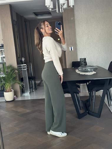 Haki Yumoş Beli Lastikli Bol Paça Kadın Pantolon