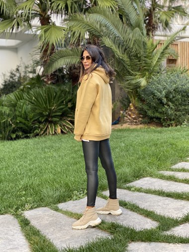 Hardal Kapüşonlu Üç İplik Kanguru Cep Kadın Sweatshirt