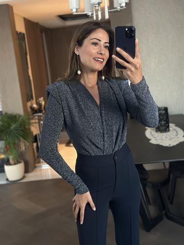 İndigo Simli Vatkalı Kruvaze Yaka Kadın BodySuit