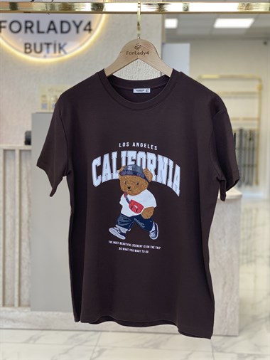 Kahverengi Ayıcık Nakışlı Bisiklet Yaka Kadın T-Shirt