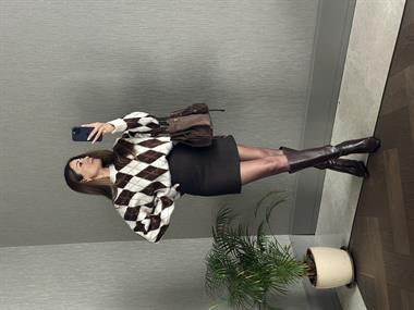 Kahverengi Balıksırtı Arkası Fermuarlı Kadın Mini Etek