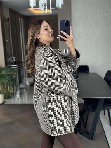 Kahverengi Balıksırtı Oversize Kadın Kaşe Kaban
