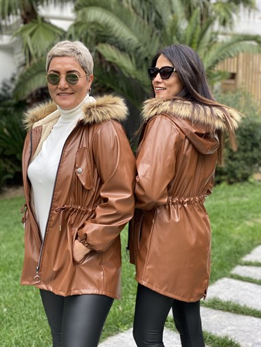Taba Bel Büzgülü İçi Kürklü Kapüşonlu Deri Kadın Parka