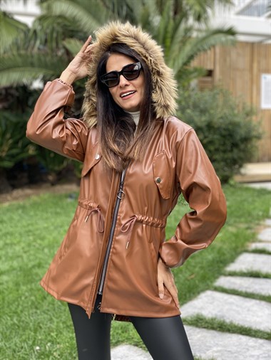 Taba Bel Büzgülü İçi Kürklü Kapüşonlu Deri Kadın Parka