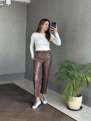 Kahverengi Beli Lastikli Düz Paça Jogger Kadın Deri Pantolon
