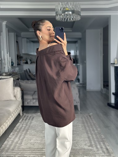 Kahverengi Düşük Omuzlu Oversize Kadın Gömlek