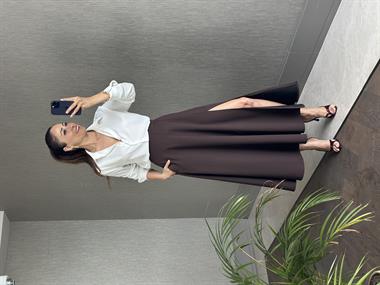 Kahverengi Godeli Yandan Yırtmaçlı Cepli Kadın Midi Boy Etek