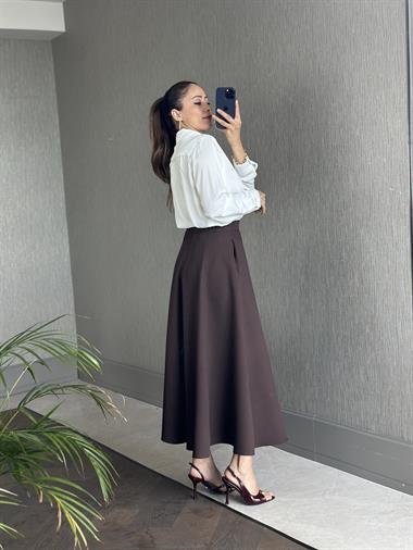 Kahverengi Godeli Yandan Yırtmaçlı Cepli Kadın Midi Boy Etek