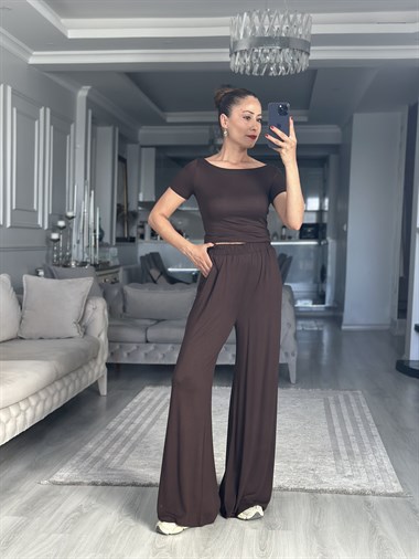 Kahverengi Kayık Yaka Kısa Kollu Body Pantolon Kadın İkili Takım