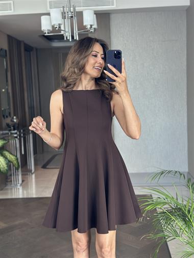 Kahverengi Kayık Yaka Sıfır Kol Cepli Kadın Mini  Kloş Elbise