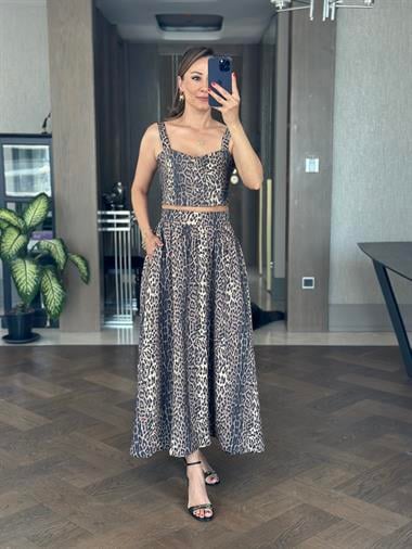Kahverengi Leopar Arkası Gipeli Crop Bluz Etek Kadın Takım