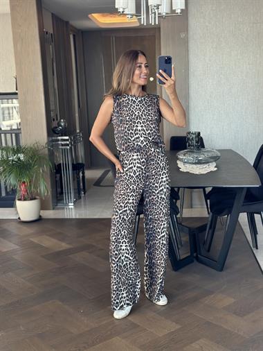 Kahverengi Leopar Desen Arkası Bağcık Detay Bluz Pantolon Kadın Alt Üst Takım