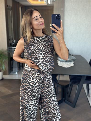 Kahverengi Leopar Desen Arkası Bağcık Detay Bluz Pantolon Kadın Alt Üst Takım