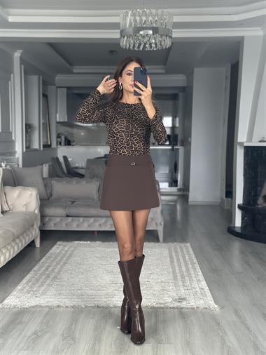 Kahverengi Leopar Desen Kayık Yaka Uzun Kollu Top Kadın Bluz