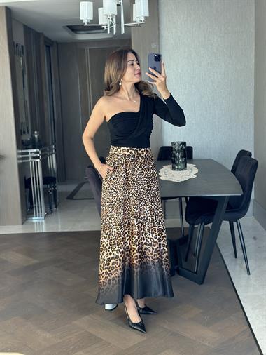 Kahverengi Leopar Desen Orjinal Marka Cepli Kadın Saten Etek