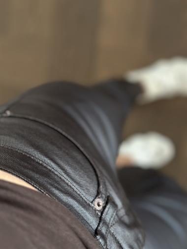 Kahverengi Mumlu Kesik Paça Kadın Jean Pantolon